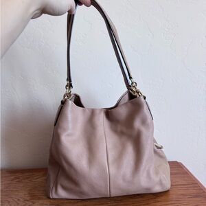 SOLD! Coach Tan Leather Shoulder Bag
